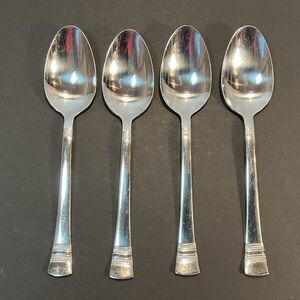 Lot Of 4 International Silver Kensington Stainless Flatware Soup Spoons  7.5"